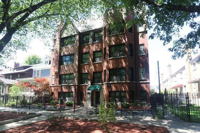 Building Photo - 4619 N Paulina Rental