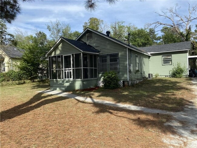 Photo - 348 Hortman Ave