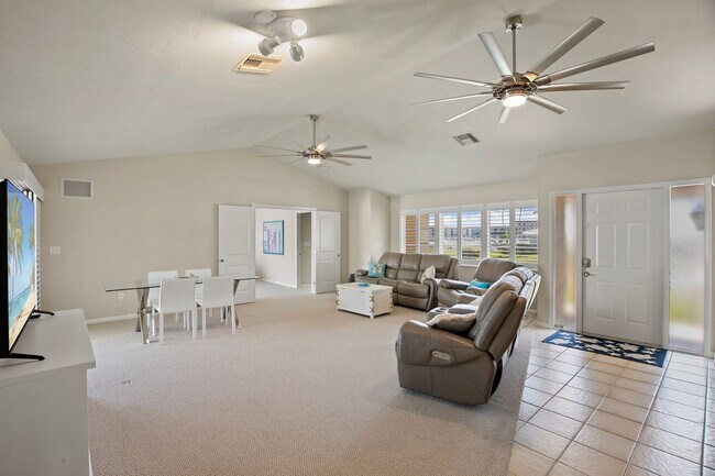 Photo - 874 Magnolia Ct Unit ID1325575P