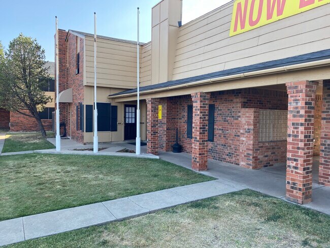 Photo - Pine Ridge Apartments - All Utilities Paid