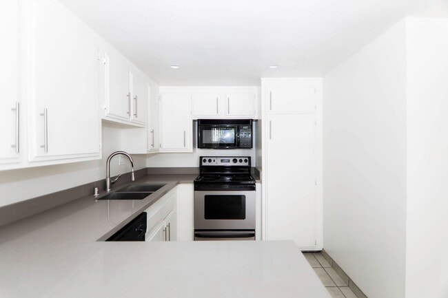 Glendora West Apartments