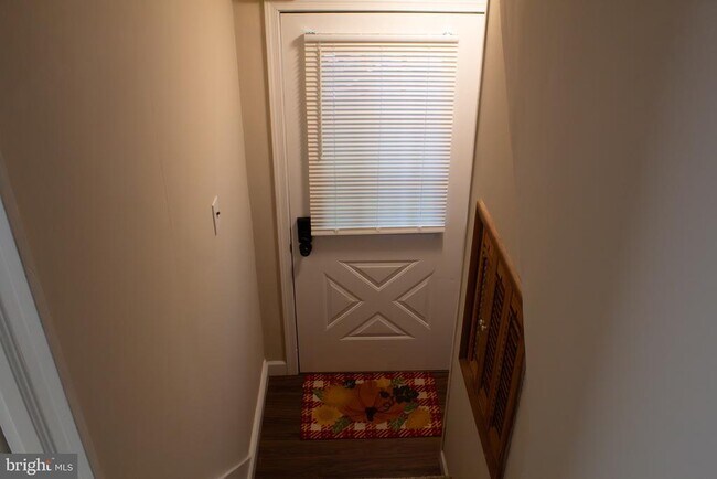 Photo - 23 N York Rd Unit 21