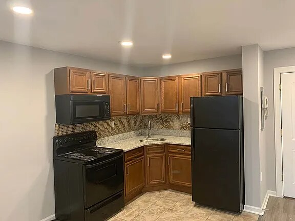 Photo - 6001 N 17th St Unidad 10