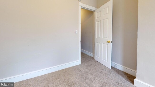 Photo - 1313 N Hobart St