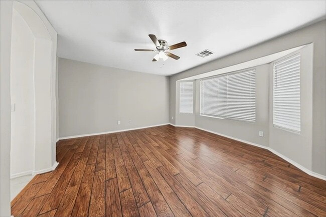 Photo - 9277 Clermont Dr