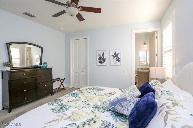 Photo - 1480 Curlew Ave