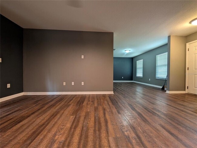 Photo - 138 SW Gremlin Way