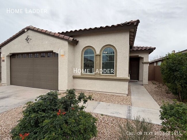 Photo - 2881 E 27th Ave