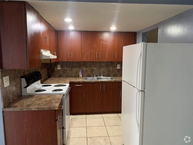 Building Photo - 2760 NW 58th Terrace Rental