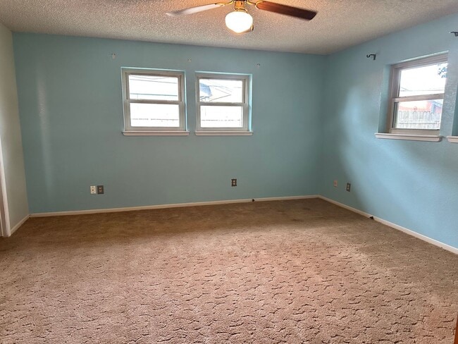 Photo - Spacious Family Home!