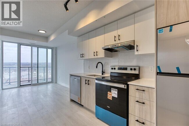 Photo - 4878 Powers Cmn Unité 704