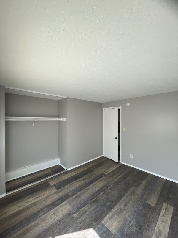 Building Photo - 13420 Euclid Ave Unit 13430-308 Rental