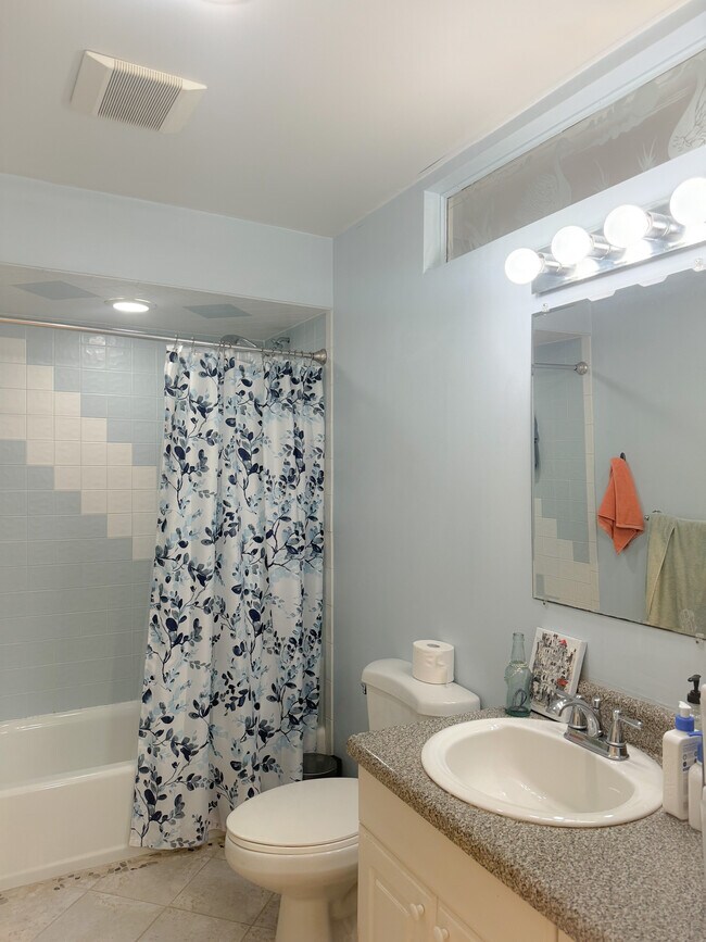 Photo - 109 Palisade Ave Unit 1