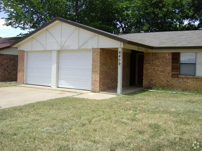 Building Photo - 6409 Macarthur Dr Rental