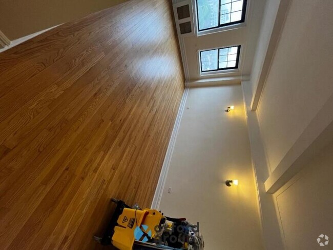 Building Photo - 1 bedroom in NEW YORK NY 10014 Unit 12E Rental