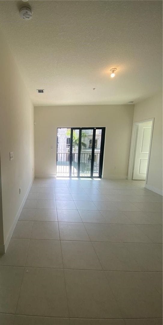 Photo - 8201 NW 41st St