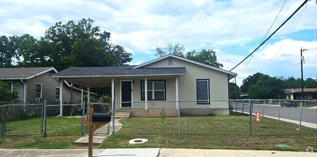 Building Photo - 5003 Lark Ave Rental