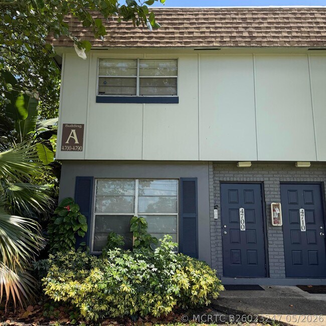 4700 NW 9th Ct