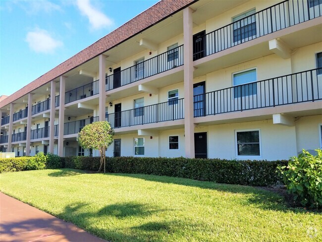 Building Photo - ** GULF WINDS EAST ** 2 BED / 2 BATH - CON... Rental