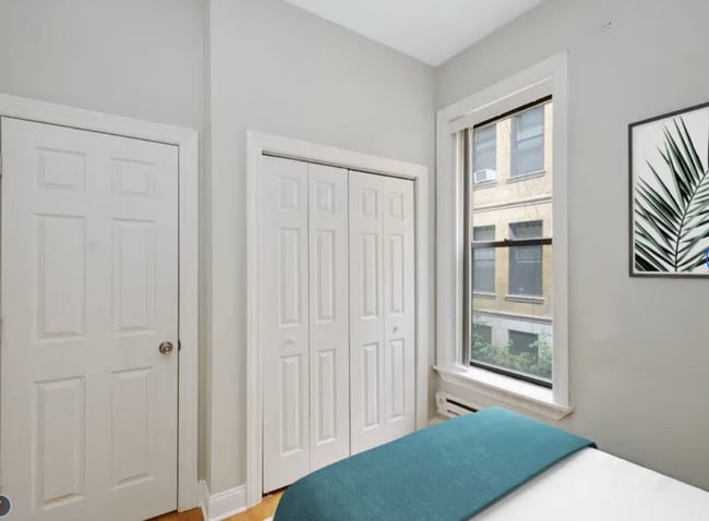 Photo - 1218 N Dearborn St