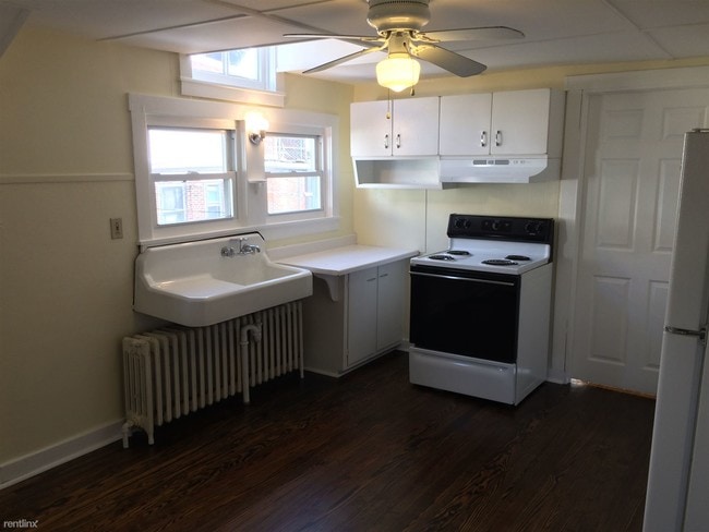 Photo - 151 Chestnut St