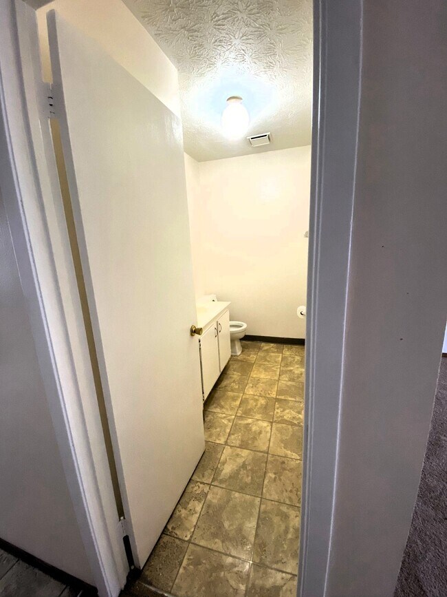 5312 Shiloh Dr Condo For Rent in Columbus, OH