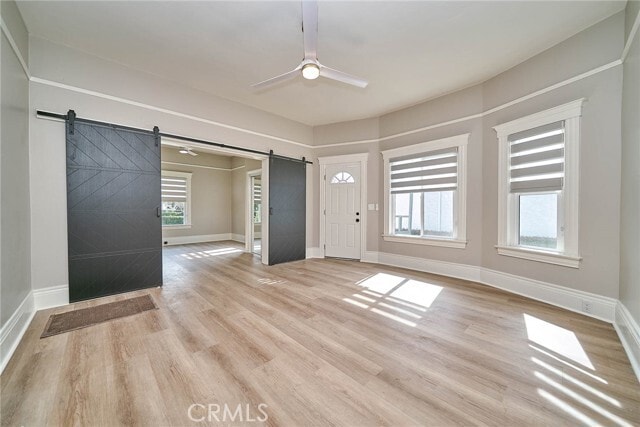 Photo - 844 N Van Ness Ave