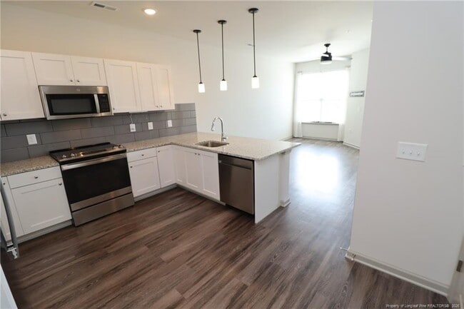 Photo - 2402 Gathering Sq Ct