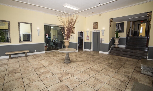 Photo - Westchester Place Apartments