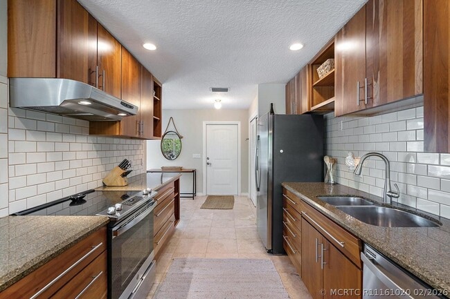 356 Mars Ave