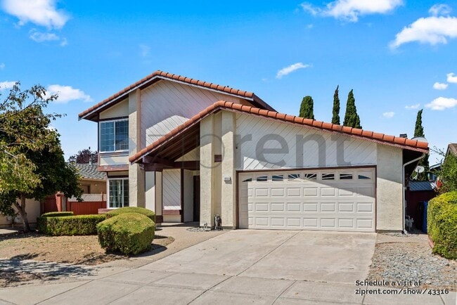 Photo - 33525 Bardolph Cir