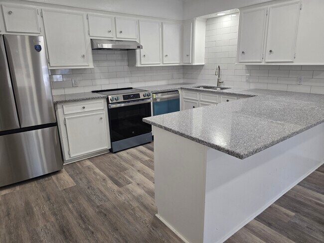 North Loop Apartments