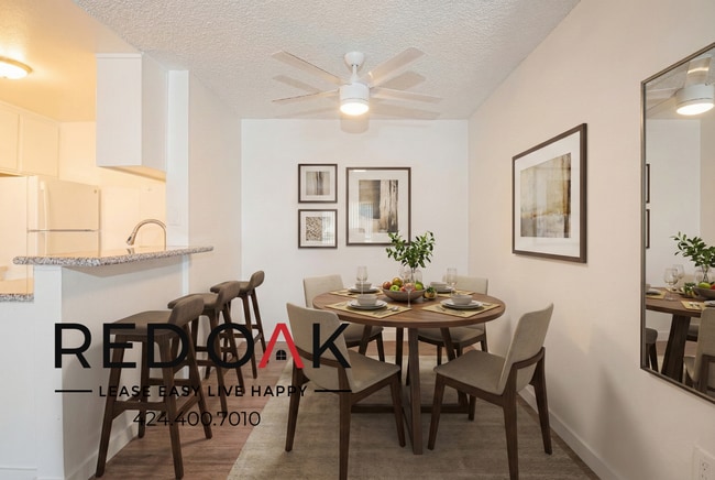 Building Photo - 11817 Victory Blvd