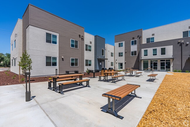 Photo - Mosa Apartments