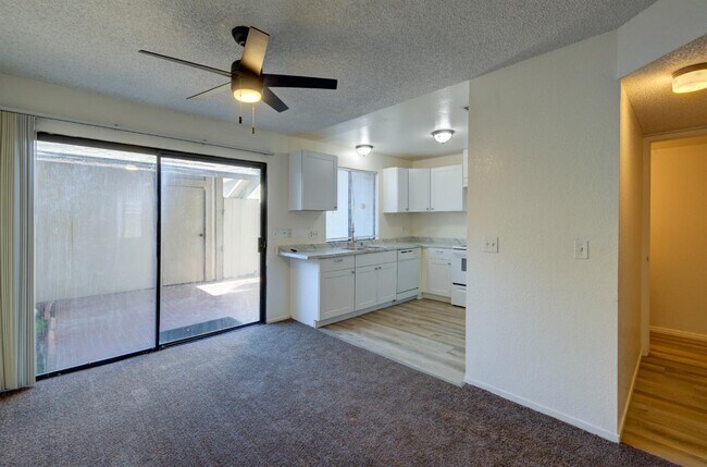 Photo - 4676 E Alamos Ave Unit 127