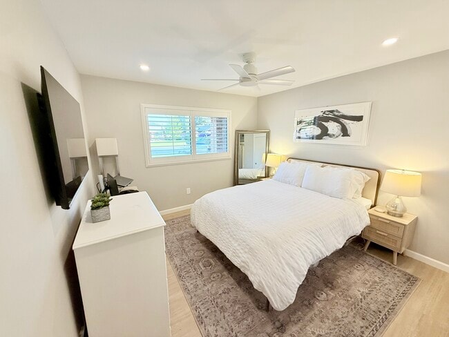Photo - 8000 Westlorne Ct