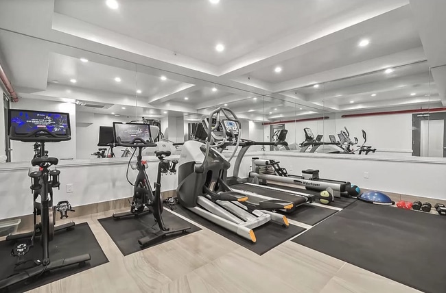 Photo - 695 6th Ave Unit 2G