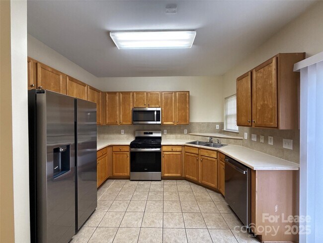 Photo - 3046 Summerfield Ridge Ln