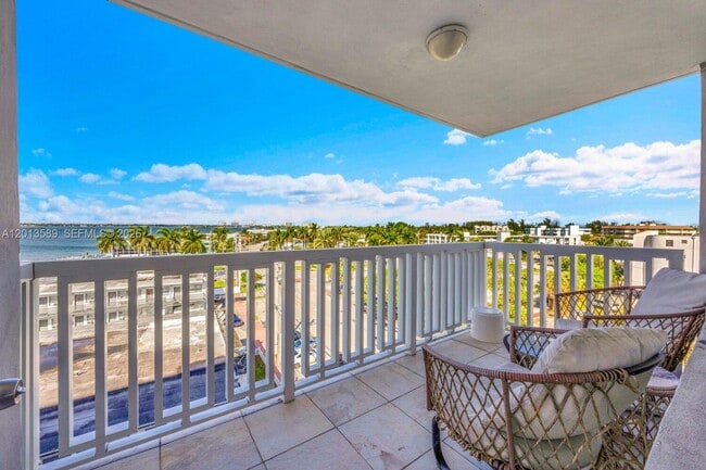 Photo - 2016 Bay Dr Unidad 604