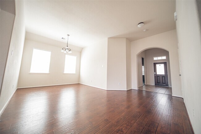 Photo - 9123 Cavalier Ln