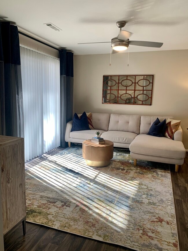 Rise at Signal Mountain Apartments