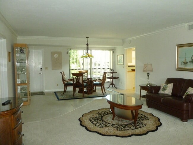 Photo - 3 SE Turtle Creek Dr Unit A