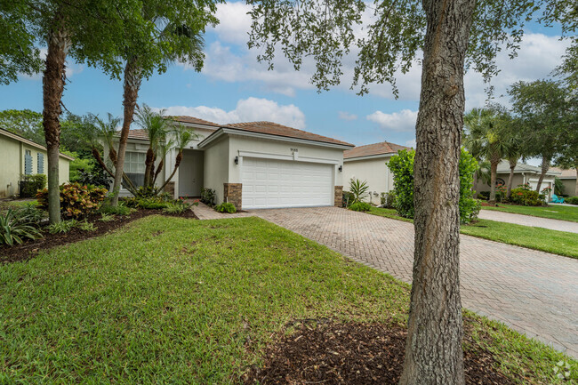 Building Photo - 9588 SW Flowermound Cir Rental