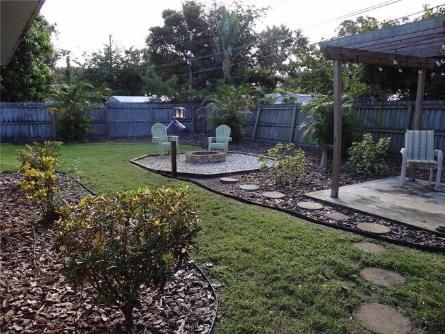 Photo - 3000 28th Ave N