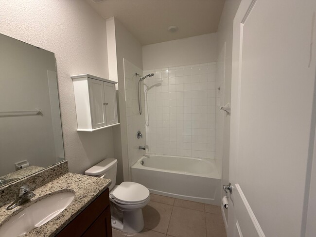 Photo - 12374 Eastpointe Dr
