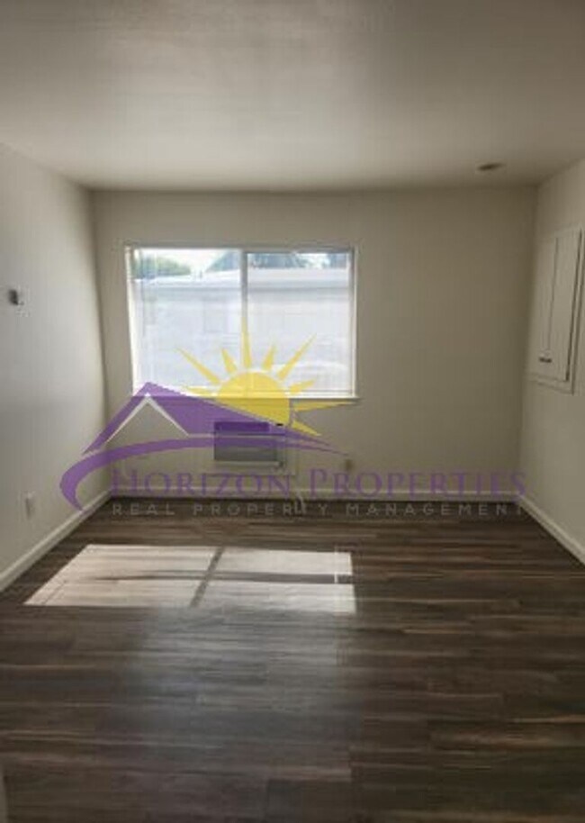 1617 Arcade Blvd Unit 1617 Arcade Blvd #11