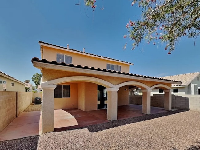 Building Photo - 6043 Halehaven Dr Rental