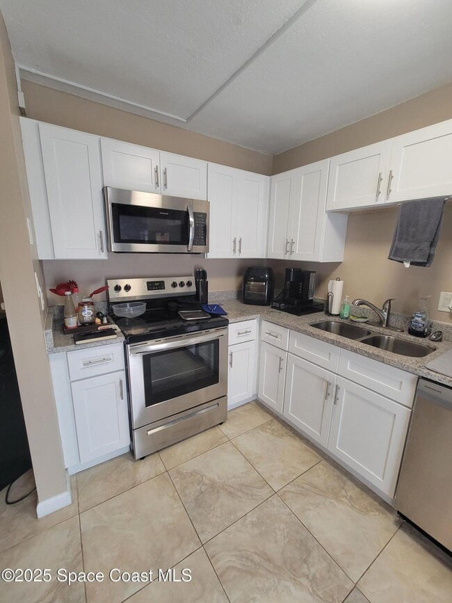 Photo - 2313 Vista Oaks Cir NE