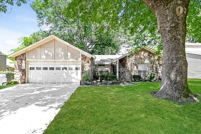 Building Photo - 4585 Knotty Oaks Dr Rental