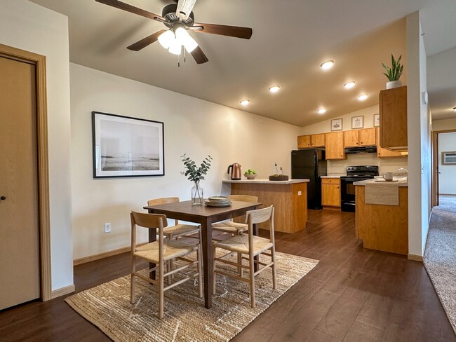 Moon Lake Estates Apartment Community